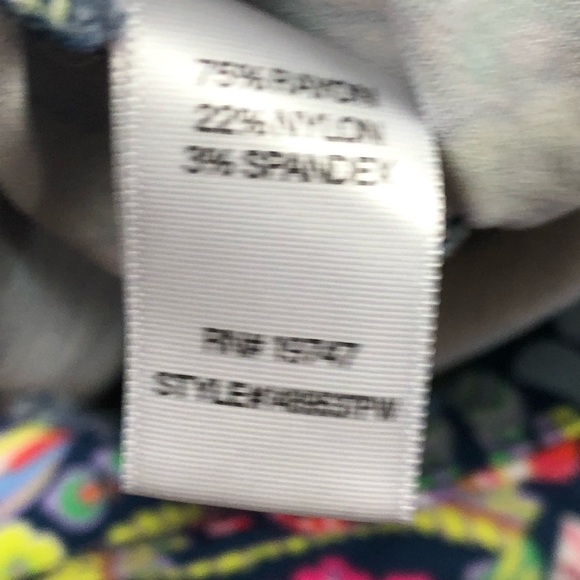 The Pioneer Woman Multicolor Floral Print Cropped Pants - Picture 6 of 7